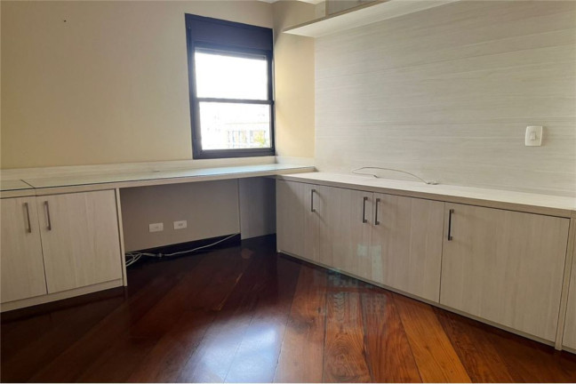 Imagem Apartamento com 4 Quartos à Venda, 120 m² em Moema - São Paulo