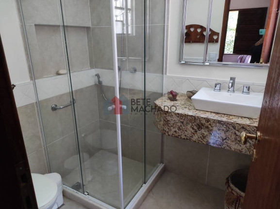 Imagem Casa com 3 Quartos à Venda, 210 m² em Albuquerque - Teresópolis Imagem Casa com 3 Quartos à Venda, 210 m² em Albuquerque - Teresópolis