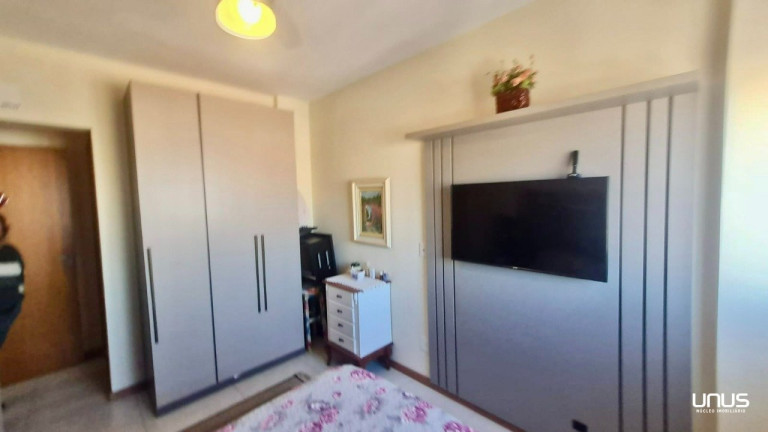 Imagem Apartamento com 3 Quartos à Venda, 127 m² em Barreiros - São José