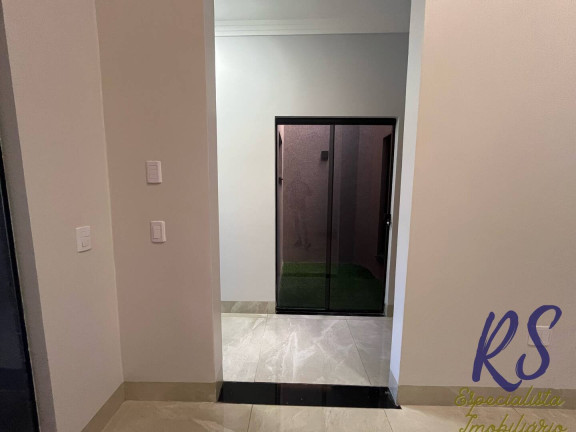 Imagem Casa com 3 Quartos à Venda, 130 m² em Vila São Francisco - Goiânia Imagem Casa com 3 Quartos à Venda, 130 m² em Vila São Francisco - Goiânia