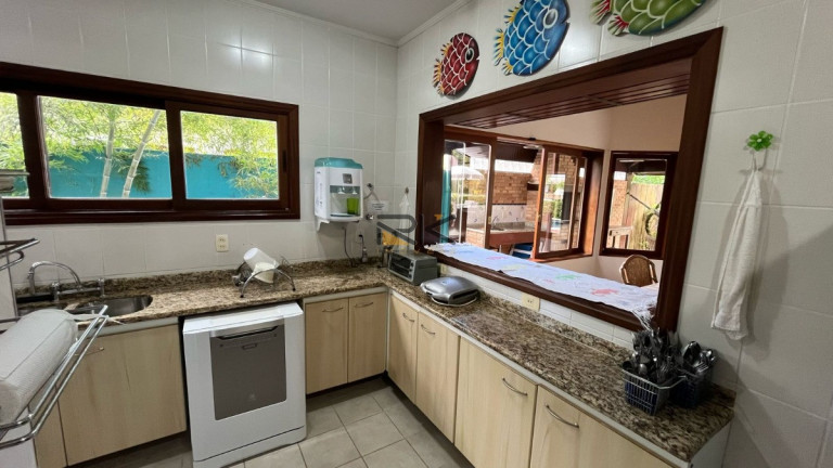 Imagem Casa de Condomínio com 4 Quartos à Venda, 250 m² em Lázaro - Ubatuba Imagem Casa de Condomínio com 4 Quartos à Venda, 250 m² em Lázaro - Ubatuba