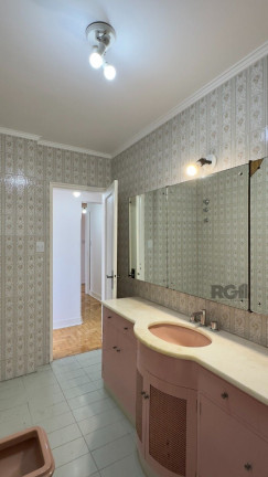 Imagem Apartamento com 3 Quartos à Venda, 170 m² em Centro Histórico - Porto Alegre Imagem Apartamento com 3 Quartos à Venda, 170 m² em Centro Histórico - Porto Alegre