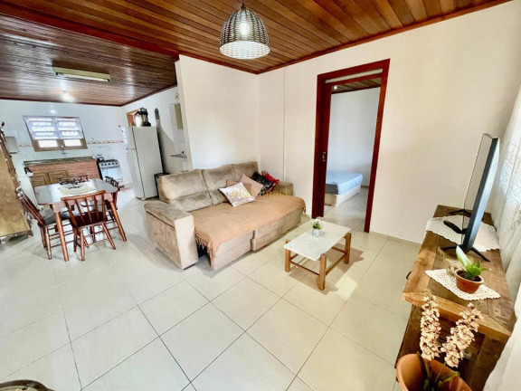 Imagem Casa com 3 Quartos à Venda, 110 m² em Centro - Xangri-lá