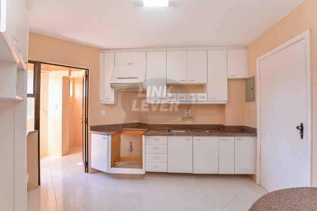 Apartamento com 3 Quartos à Venda, 92 m² em Bacacheri - Curitiba