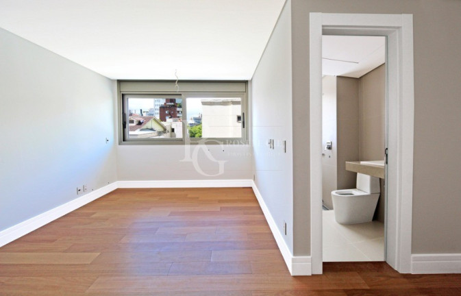 Imagem Apartamento com 3 Quartos à Venda, 388 m² em Moinhos De Vento - Porto Alegre