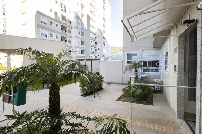 Imagem Imóvel com 1 Quarto à Venda, em Jardim Carvalho - Porto Alegre Imagem Imóvel com 1 Quarto à Venda, em Jardim Carvalho - Porto Alegre