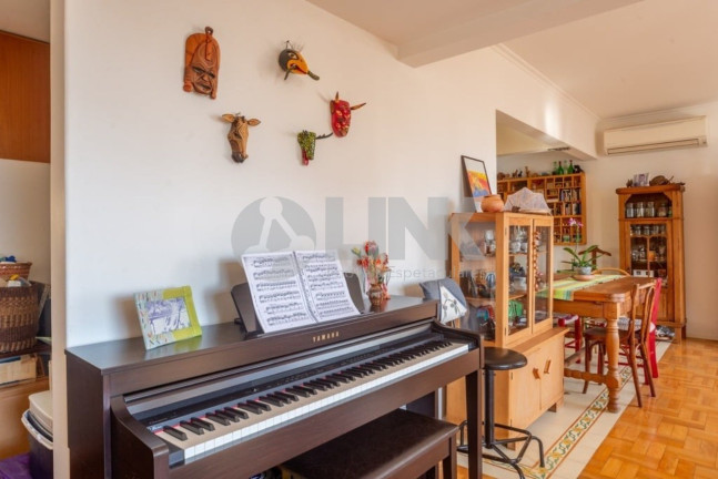 Imagem Apartamento com 2 Quartos à Venda, 95 m² em Menino Deus - Porto Alegre Imagem Apartamento com 2 Quartos à Venda, 95 m² em Menino Deus - Porto Alegre