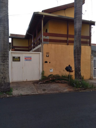 Sobrado com 2 Quartos à Venda, 140 m² em Macarenko - Sumaré