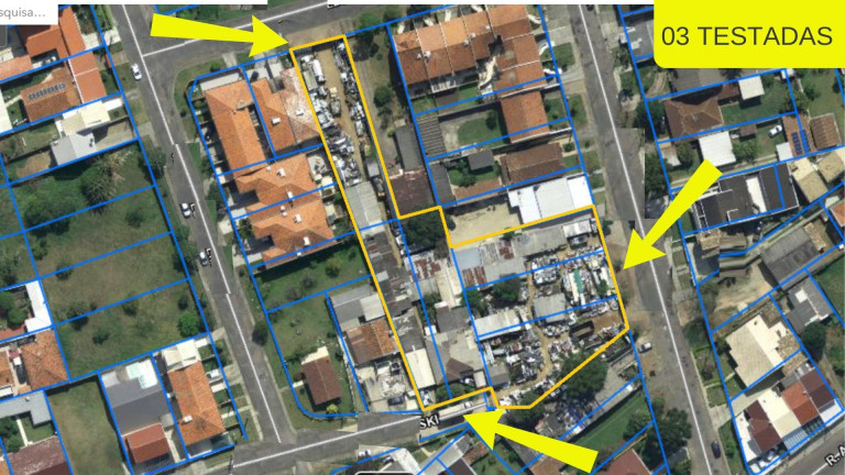 Terreno à Venda,  em Novo Mundo - Curitiba