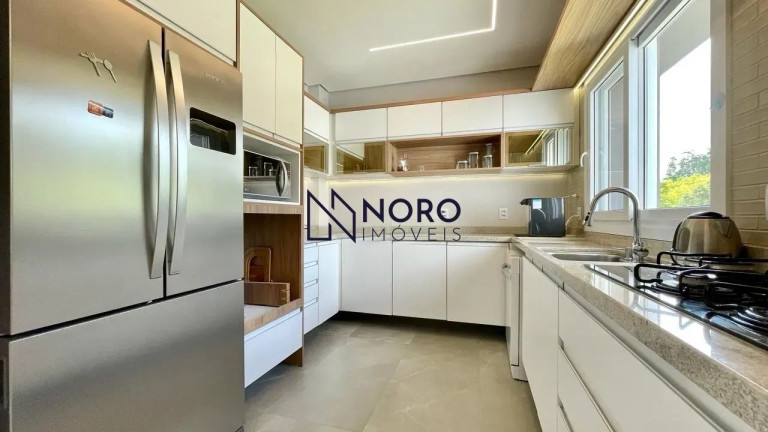 Imagem Casa de Condomínio com 3 Quartos à Venda, 280 m² em Tomazetti - Santa Maria Imagem Casa de Condomínio com 3 Quartos à Venda, 280 m² em Tomazetti - Santa Maria