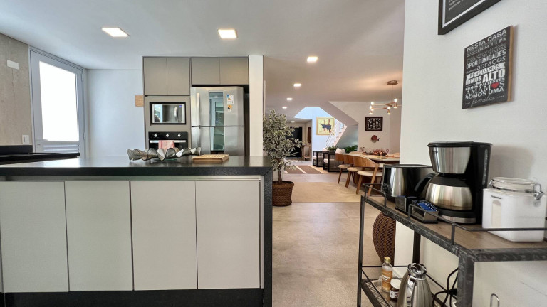 Imagem Casa com 6 Quartos à Venda, 380 m² em Riviera De São Lourenço - Bertioga Imagem Casa com 6 Quartos à Venda, 380 m² em Riviera De São Lourenço - Bertioga