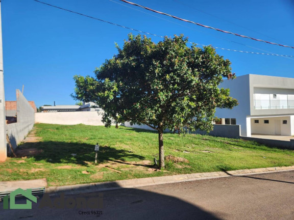 Imagem Terreno à Venda, 800 m² em Jundiaí