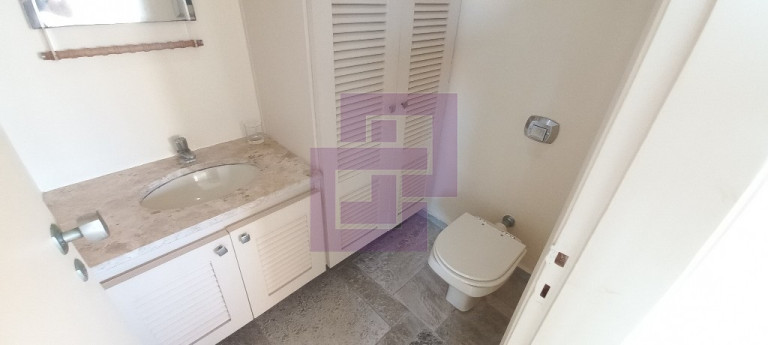 Imagem Cobertura com 3 Quartos à Venda, 240 m² em Enseada - Guarujá