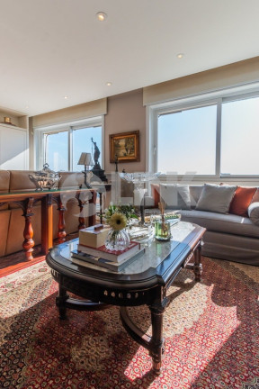 Imagem Apartamento com 3 Quartos à Venda, 120 m² em Moinhos De Vento - Porto Alegre