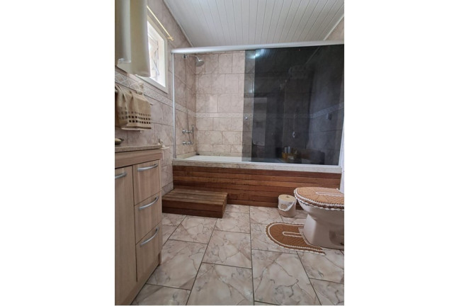 Imagem Casa com 3 Quartos à Venda, 215 m² em Jardim Algarve - Alvorada