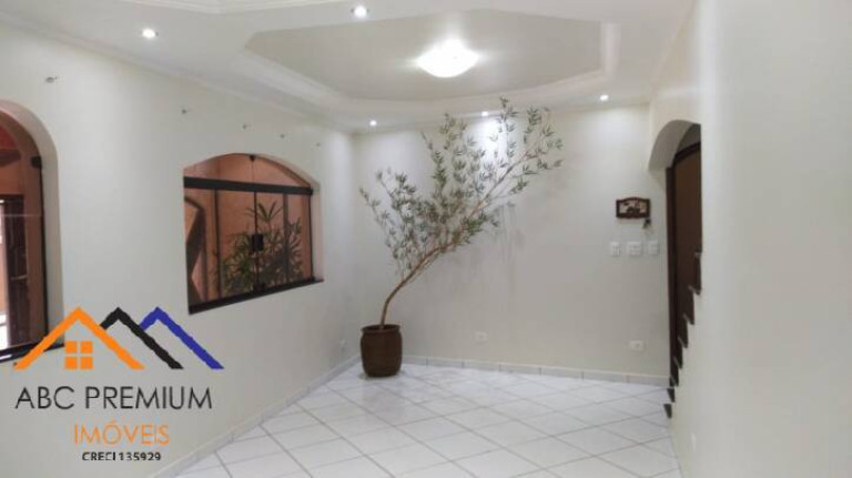 Imagem Sobrado com 3 Quartos à Venda, em Jd. Teles De Meneses - Santo André Imagem Sobrado com 3 Quartos à Venda, em Jd. Teles De Meneses - Santo André