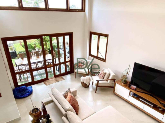 Imagem Casa com 4 Quartos à Venda, 325 m² em Palm Hills - Cotia Imagem Casa com 4 Quartos à Venda, 325 m² em Palm Hills - Cotia