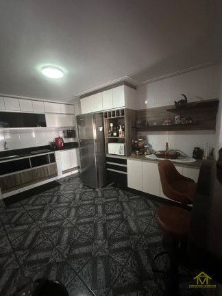 Imagem Casa com 4 Quartos à Venda, 300 m² em Soteco - Vila Velha Imagem Casa com 4 Quartos à Venda, 300 m² em Soteco - Vila Velha