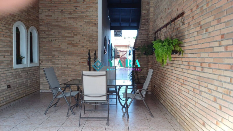 Imagem Casa com 1 Quarto à Venda, 418 m² em Maranduba - Ubatuba Imagem Casa com 1 Quarto à Venda, 418 m² em Maranduba - Ubatuba