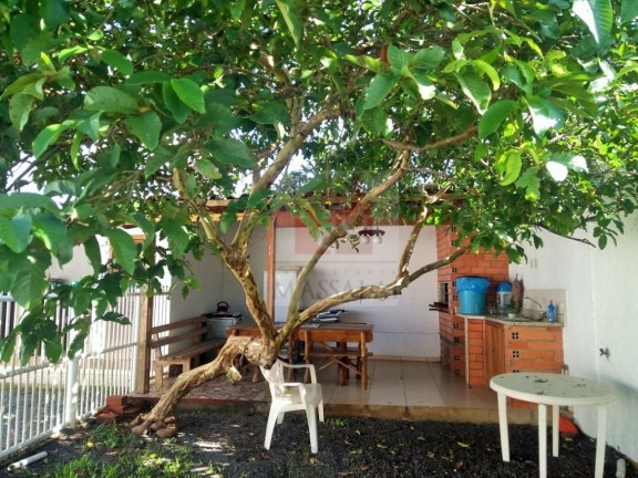 Imagem Casa com 3 Quartos à Venda, 300 m² em Rubem Berta - Porto Alegre