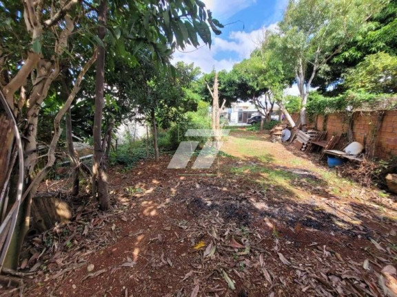 Casa à Venda, 396 m² em Cancelli - Cascavel