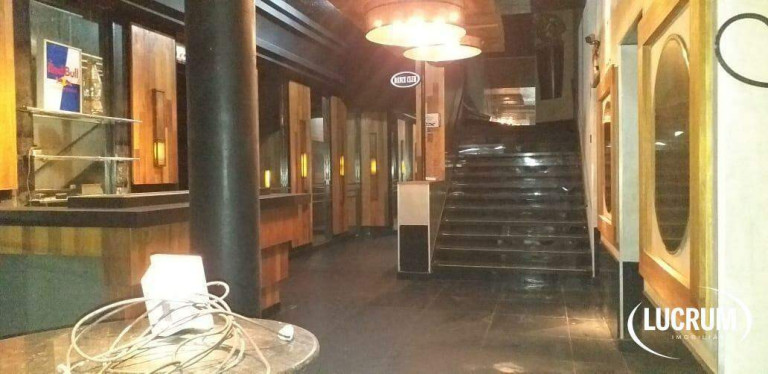 Sala Comercial à Venda, 1.000 m² em Copacabana - Rio De Janeiro