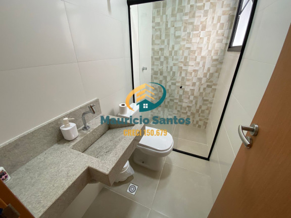 Imagem Sobrado com 3 Quartos à Venda, 147 m² em Centro - Mongaguá