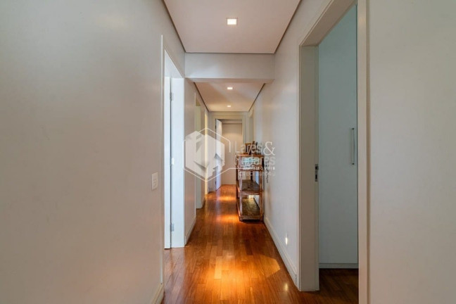 Imagem Apartamento com 4 Quartos à Venda, 261 m² em Vila Morumbi - São Paulo