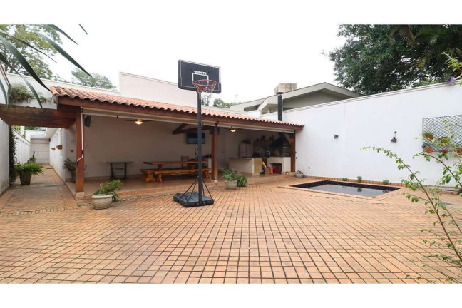Imagem Casa com 4 Quartos à Venda, em Vila Madalena - São Paulo Imagem Casa com 4 Quartos à Venda, em Vila Madalena - São Paulo