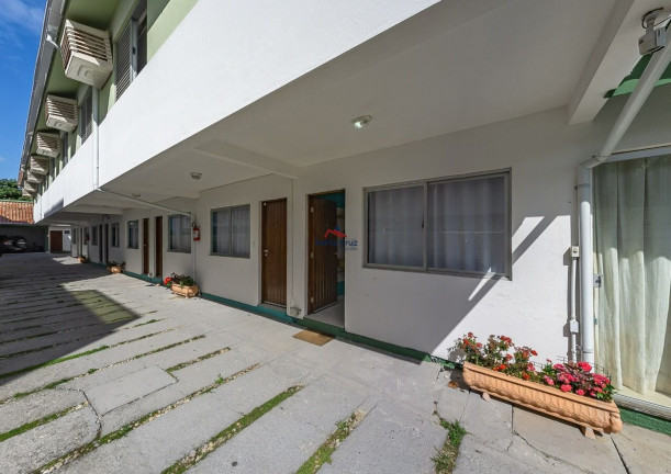Imagem Imóvel com 17 Quartos à Venda, 660 m² em Ingleses Do Rio Vermelho - Florianópolis Imagem Imóvel com 17 Quartos à Venda, 660 m² em Ingleses Do Rio Vermelho - Florianópolis