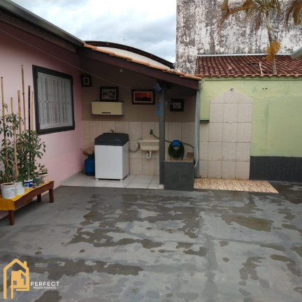 Imagem Casa com 3 Quartos à Venda, 183 m² em Parque Senhor Do Bonfim - Taubaté