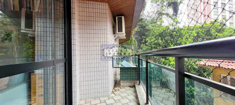 Imagem Apartamento com 4 Quartos à Venda, 240 m² em Lagoa - Rio De Janeiro Imagem Apartamento com 4 Quartos à Venda, 240 m² em Lagoa - Rio De Janeiro