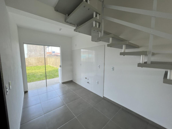 Imagem Casa com 2 Quartos à Venda, 92 m² em São João Do Rio Vermelho - Florianópolis Imagem Casa com 2 Quartos à Venda, 92 m² em São João Do Rio Vermelho - Florianópolis