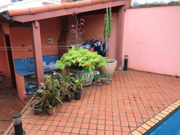 Imagem Sobrado com 3 Quartos à Venda, 250 m² em Vila Bastos - Santo André