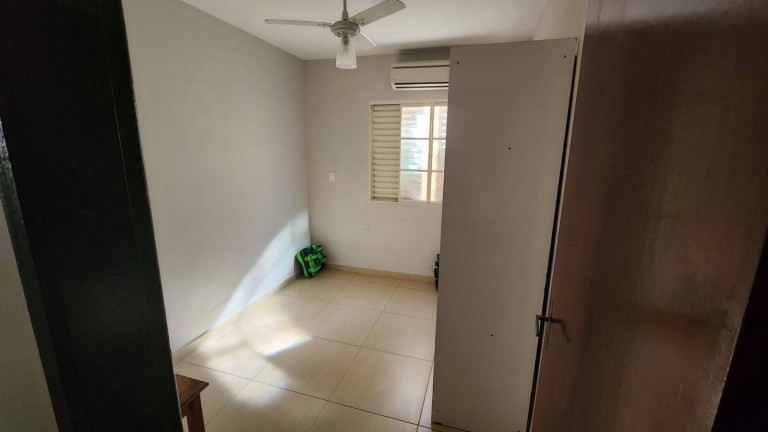 Imagem Casa com 3 Quartos à Venda, 235 m² em Morada Do Ouro - Cuiabá Imagem Casa com 3 Quartos à Venda, 235 m² em Morada Do Ouro - Cuiabá