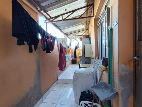 Imagem Apartamento com 2 Quartos à Venda, 60 m²