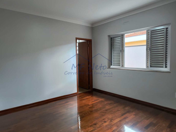 Imagem Casa com 3 Quartos à Venda, 369 m² em Centro - Pirassununga Imagem Casa com 3 Quartos à Venda, 369 m² em Centro - Pirassununga