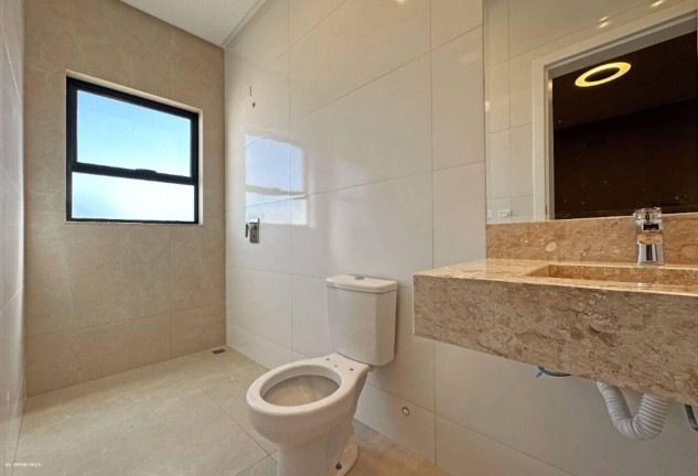 Imagem Casa com 4 Quartos à Venda, 358 m² em Residencial Goiânia Golfe Clube - Goiânia Imagem Casa com 4 Quartos à Venda, 358 m² em Residencial Goiânia Golfe Clube - Goiânia