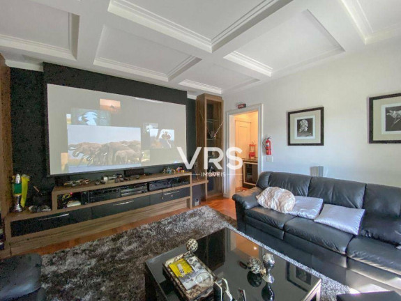 Imagem Casa com 5 Quartos à Venda, 530 m² em Várzea - Teresópolis Imagem Casa com 5 Quartos à Venda, 530 m² em Várzea - Teresópolis