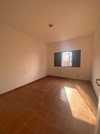 Imagem Casa com 2 Quartos à Venda, 447 m² em Centro - Tatuí