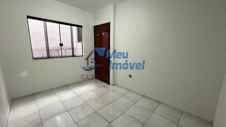 Imagem Casa com 4 Quartos à Venda, 105 m² em Samambaia Norte (samambaia) - Brasília Imagem Casa com 4 Quartos à Venda, 105 m² em Samambaia Norte (samambaia) - Brasília