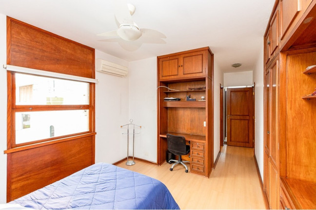 Imagem Casa com 4 Quartos à Venda, em Alto De Pinheiros - São Paulo Imagem Casa com 4 Quartos à Venda, em Alto De Pinheiros - São Paulo