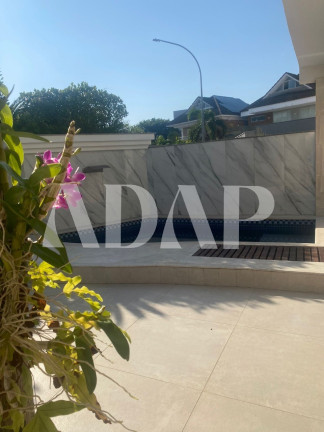 Imagem Casa com 3 Quartos à Venda, 200 m² em Recreio Dos Bandeirantes - Rio De Janeiro Imagem Casa com 3 Quartos à Venda, 200 m² em Recreio Dos Bandeirantes - Rio De Janeiro