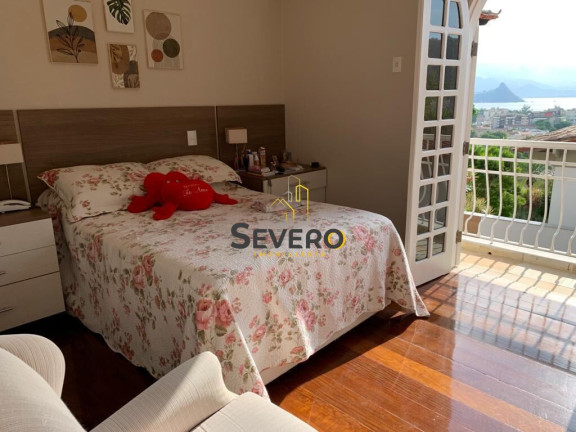 Imagem Casa com 4 Quartos à Venda, 500 m² em São Francisco - Niterói Imagem Casa com 4 Quartos à Venda, 500 m² em São Francisco - Niterói