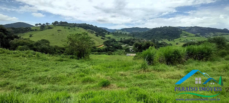 Imagem Chácara com 2 Quartos à Venda, 24 m² em Centro - Paraisópolis Imagem Chácara com 2 Quartos à Venda, 24 m² em Centro - Paraisópolis
