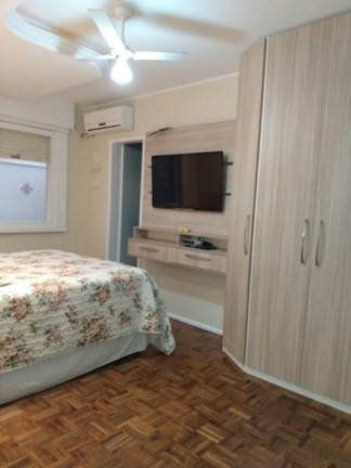 Imagem Casa com 4 Quartos à Venda, 188 m² em Jardim Lindóia - Porto Alegre Imagem Casa com 4 Quartos à Venda, 188 m² em Jardim Lindóia - Porto Alegre