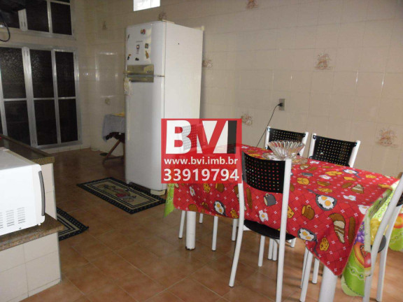 Imagem Casa com 3 Quartos à Venda, 70 m² em Vila Kosmos - Rio De Janeiro Imagem Casa com 3 Quartos à Venda, 70 m² em Vila Kosmos - Rio De Janeiro