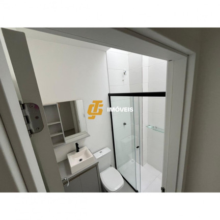 Imagem Casa com 2 Quartos à Venda, 50 m² em Espinheiros - Itajaí