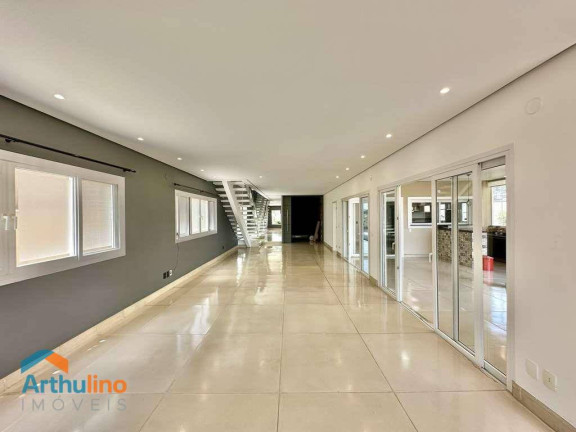 Imagem Casa com 4 Quartos à Venda ou Locação, 358 m² em Fazendinha - Carapicuíba