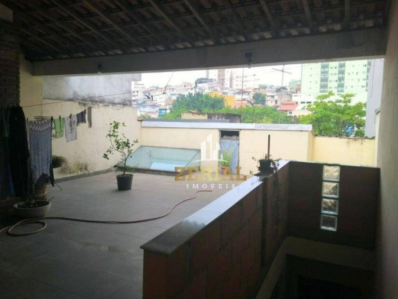 Imagem Casa com 3 Quartos à Venda, 168 m² em Campestre - Santo André